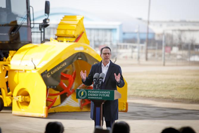 Gov. Josh Shapiro visited Pittsburgh International Airport to announce his energy-focused Lightning Plan in January 2025.