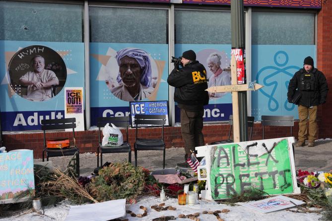 BCA officers work on the scene where Alex Pretti was fatally shot by a U.S. Border Patrol officer yesterday, in Minneapolis, Sunday, Jan. 25, 2026. BCA officers work on the scene where Alex Pretti was fatally shot by a U.S. Border Patrol officer yesterday, in Minneapolis, Sunday, Jan. 25, 2026.