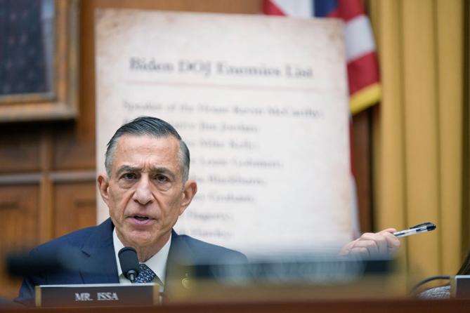 Rep. Darrell Issa (R., Calif.) questions former Justice Department special counsel Jack Smith before the House Judiciary Committee in Washington. Rep. Darrell Issa (R., Calif.) questions former Justice Department special counsel Jack Smith before the House Judiciary Committee in Washington.