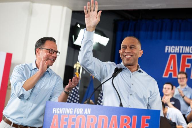 PA Gov. Josh Shapiro, left, and U.S. House Democratic Leader Hakeem Jeffries attend the campaign event for Democratic congressional candidate Bob Brooks ahead of the midterm elections at a Steelworkers Union Hall in Bethlehem, PA.